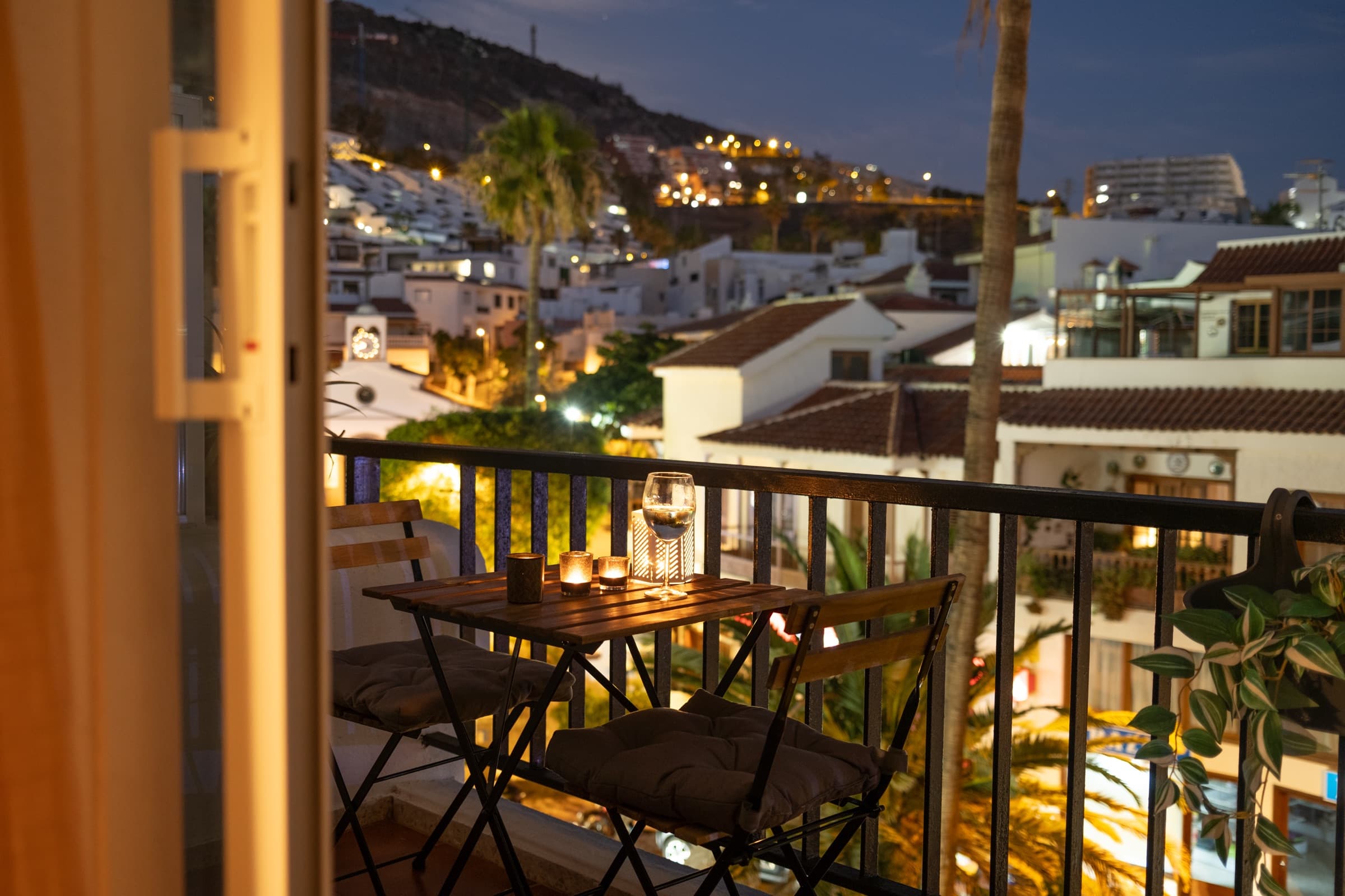 Balcony seating area